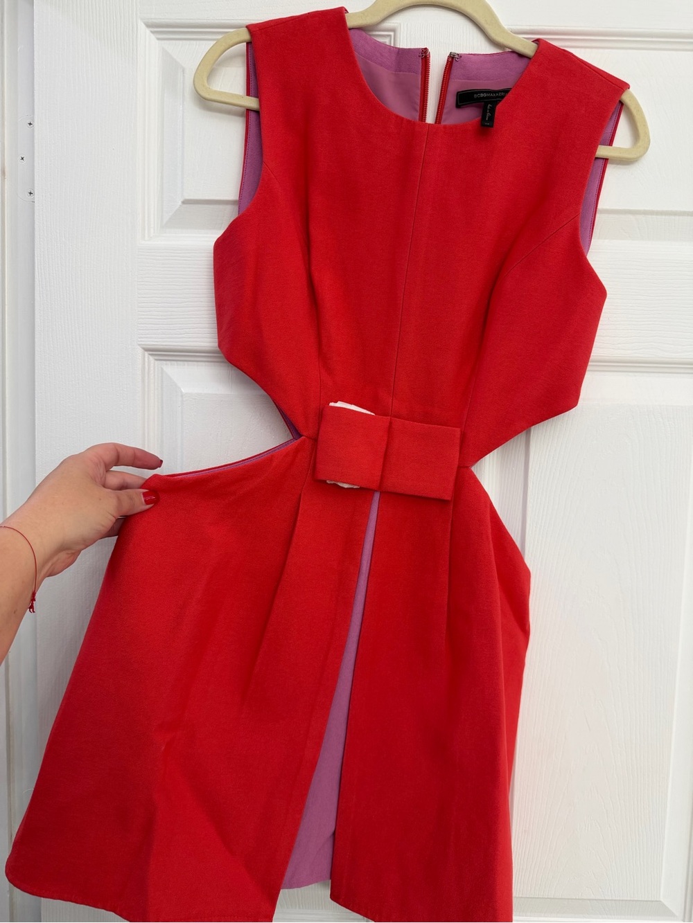 BCBGMAXAZRIA “Kathryne” Side-Cutout Bow-Front Dress in Poppy, size 8